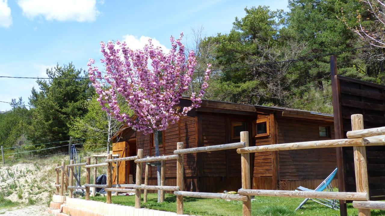 Les Cabanes De Bourras La Palud-sur-Verdon Екстер'єр фото